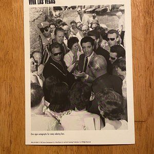 Viva Las Vegas Elvis Signs Autographs for many adoring fans